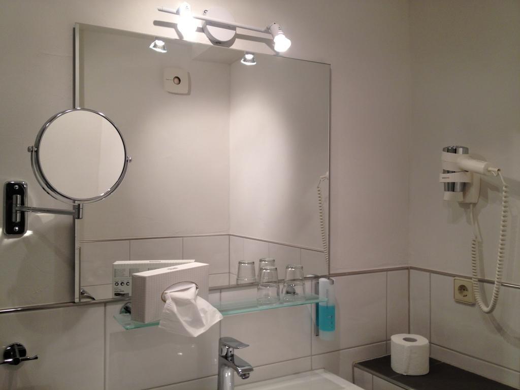 Hotel Brutsches Rebstock Laufenburg Pokoj fotografie